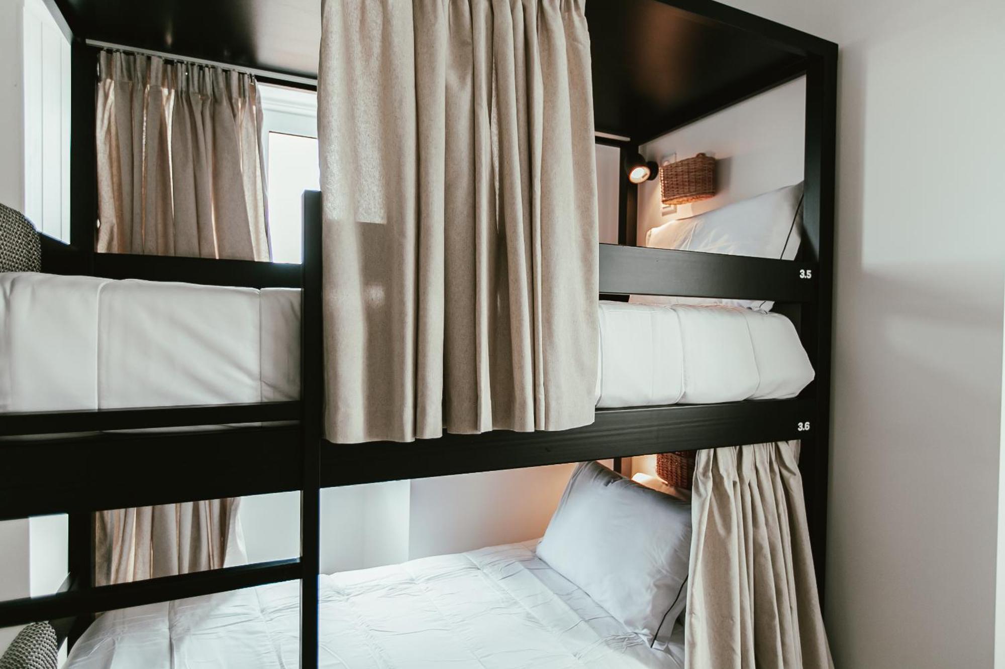 Aires Hostel São Roque do Pico Dış mekan fotoğraf